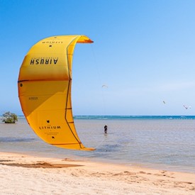 Kite Surfing 
